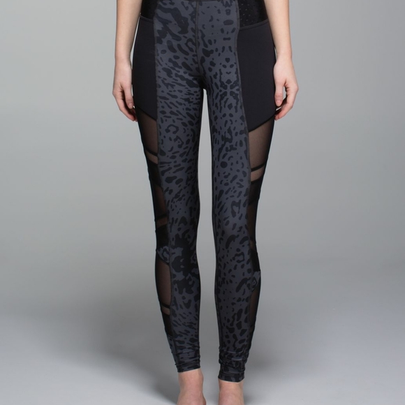 Cheetah print lululemon high waisted leggings - Picture 3 of 3